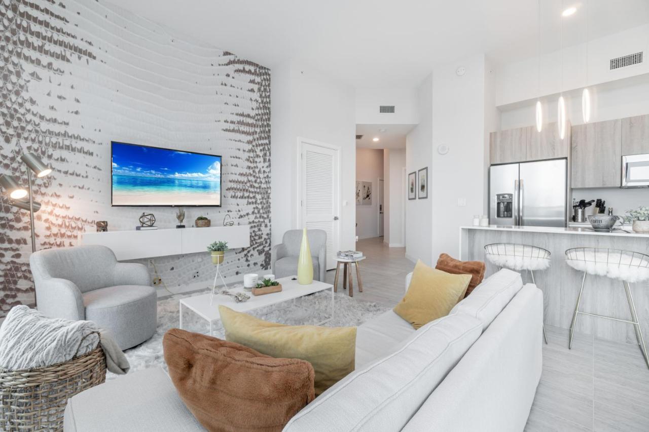 Luxury New At Design District Apartamento