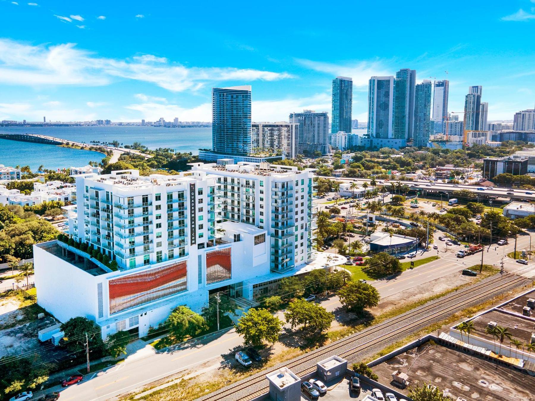Apartamento Luxury New At Design District Miami