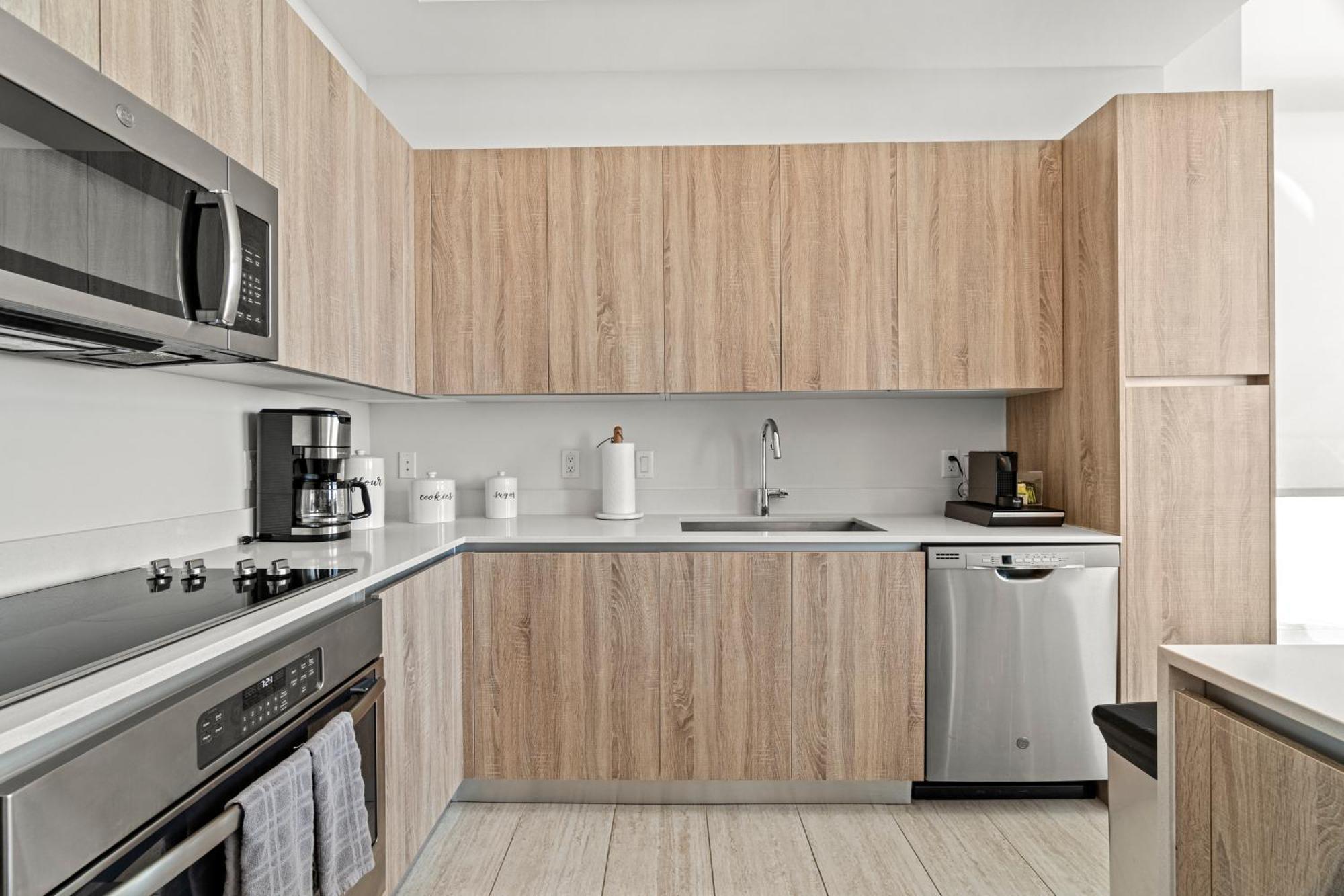 Luxury New At Design District Apartamento Miami