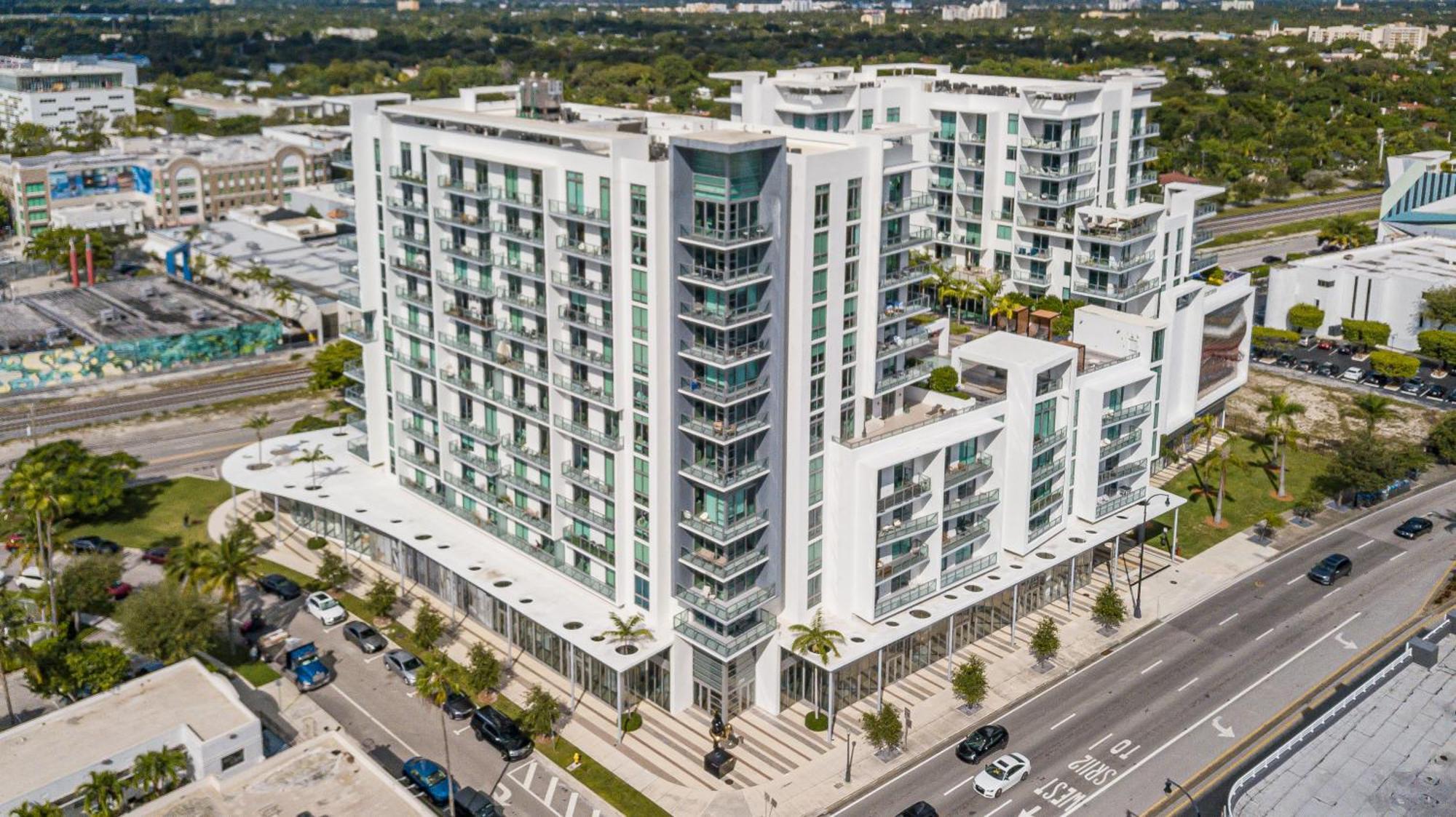 Luxury New At Design District Apartamento Miami