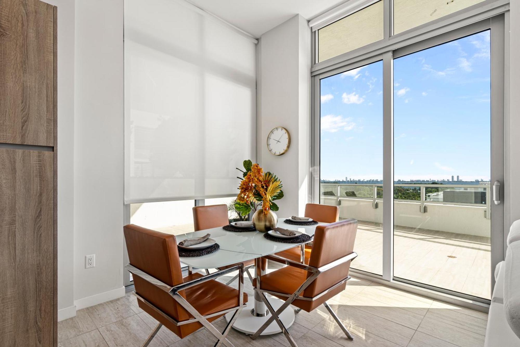 Luxury New At Design District Apartamento Miami