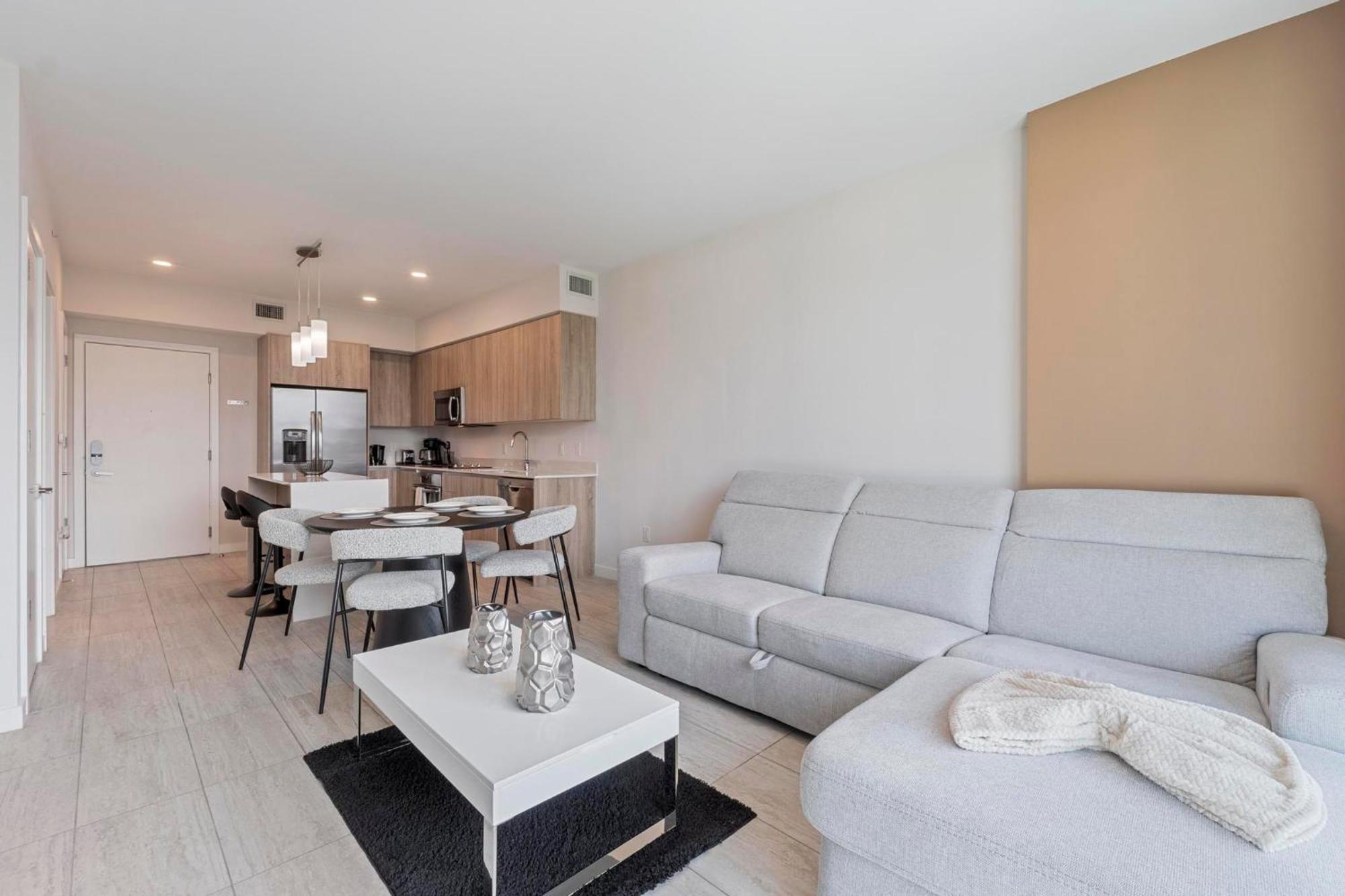 Luxury New At Design District Apartamento *
